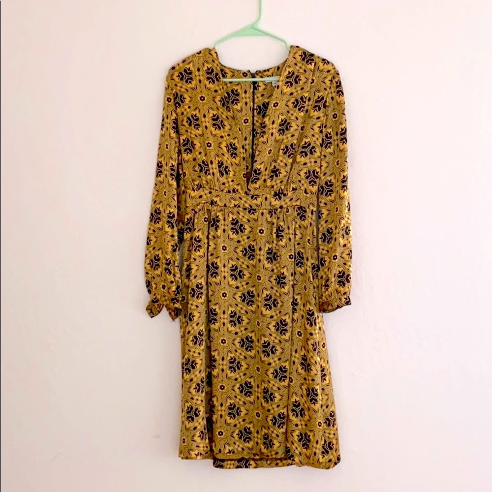 Nieves Lavi silk midi dress